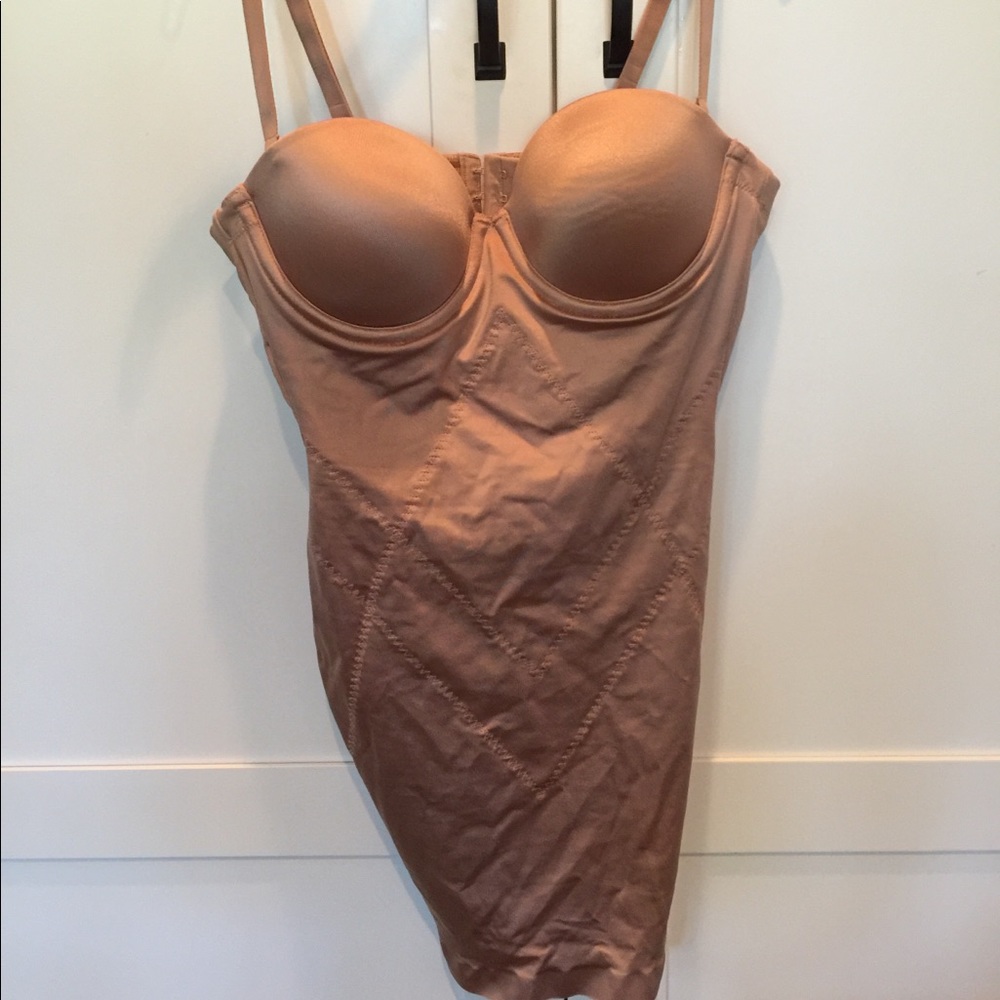 Victoria’s Secret Power Shaper —NWT